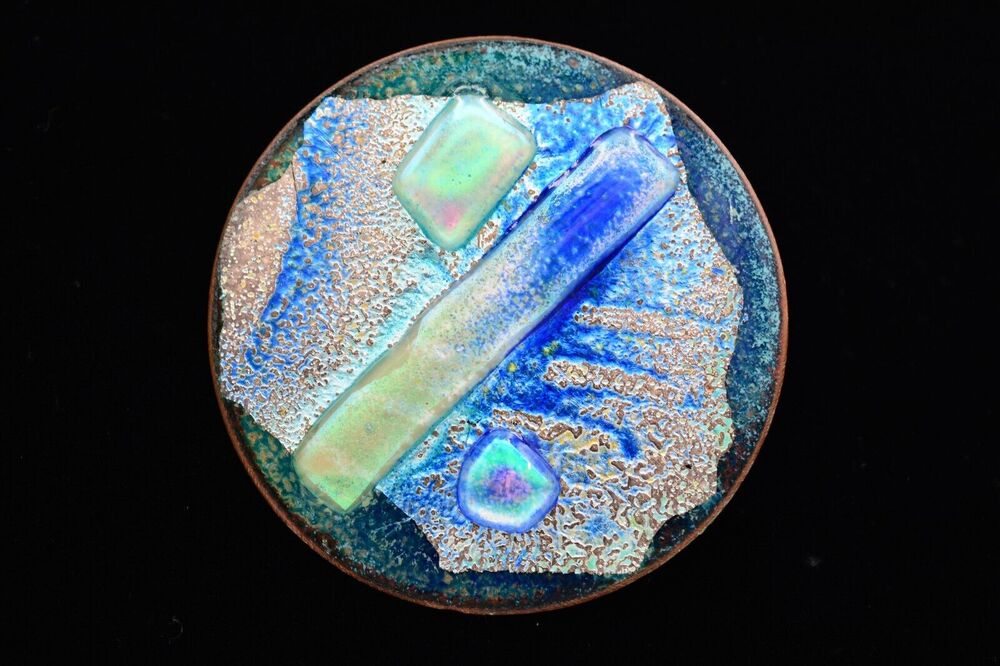 Vintage Dichroic Glass Pin Brooch Blue Turquoise Teal Iridescent 1980s Bin4